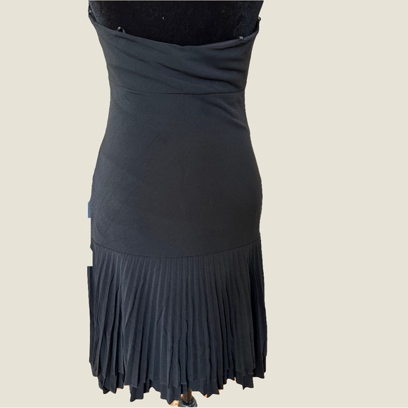 Laundry by Shelli Segal Halter Pleated Swing Dress- Sz 4 - Picture 10 of 16